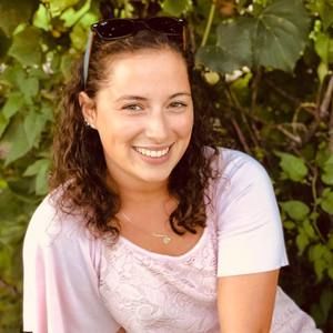 Meet your Posher, Serena